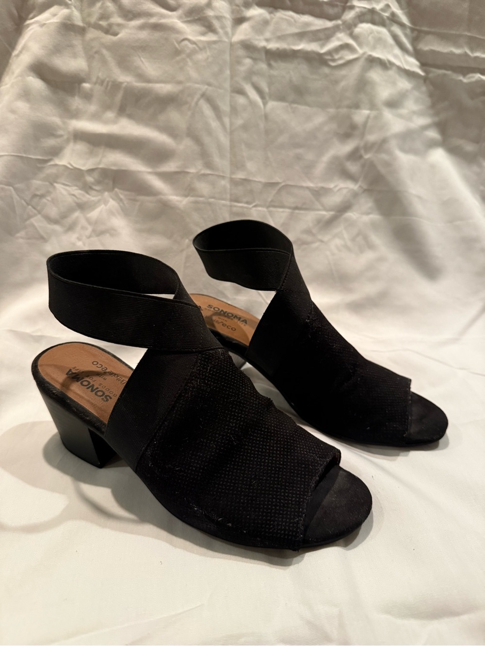 Black Slingback Peep Toe Heels
